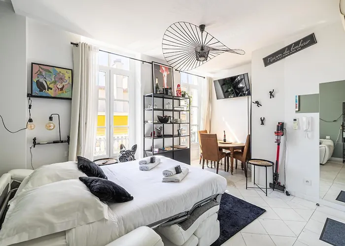 Private - Small Studio For Two At 5 Minutes From Croisette